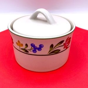 Vintage 1995 Farberware Stoneware 388 Dorchester Floral Sugar Bowl With Lid